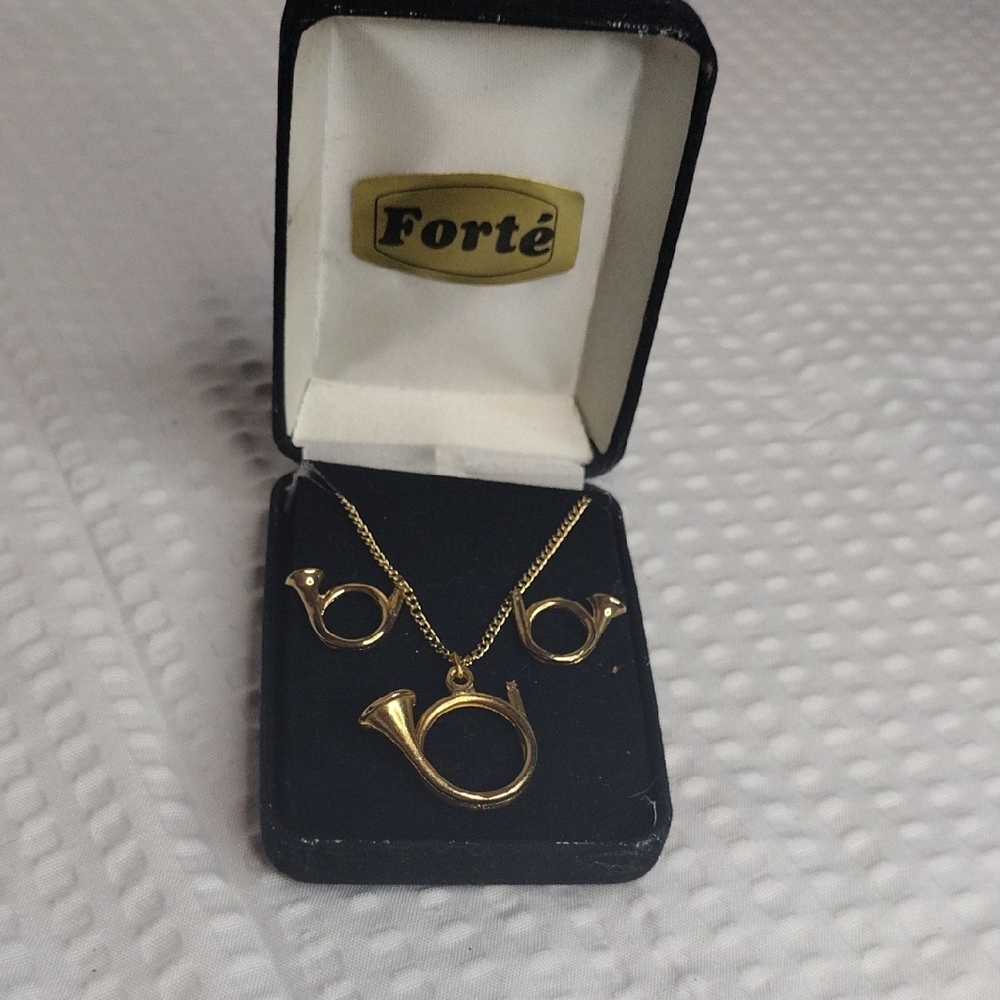 Forte Gold Horn Jewelry Set Vintage